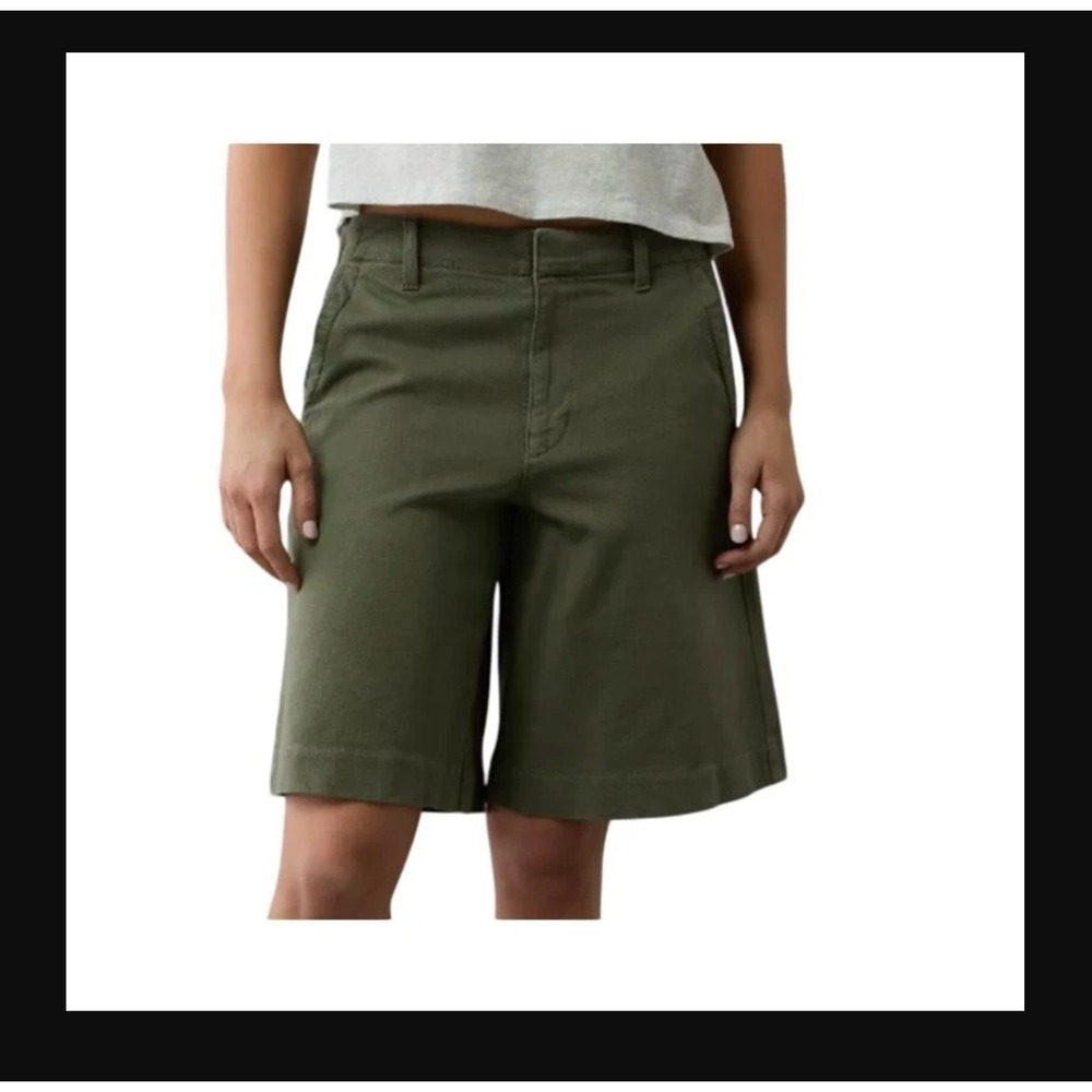NEW American Eagle Womens Size 4 Stretch High Rise Green Trouser Shorts Gorpcore - Picture 2 of 6